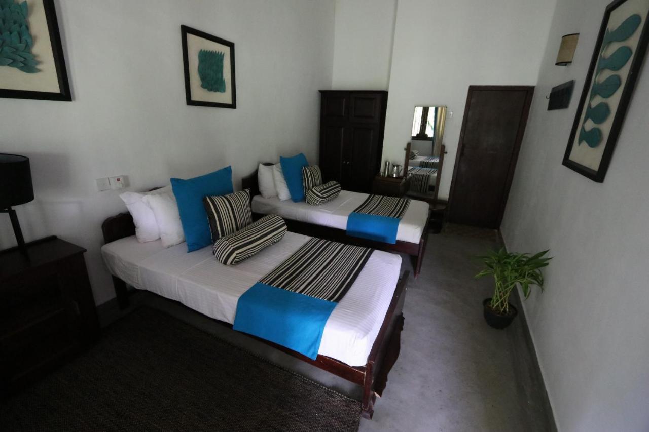 Double or Twin Room,743514244:JPEG